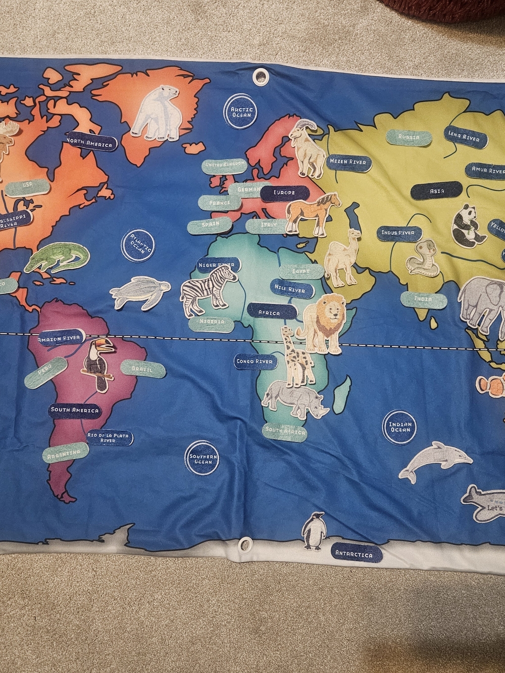 Discovery Kids Felt World Map